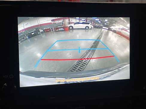 Used 2026 Toyota Corolla SE FWD image 25
