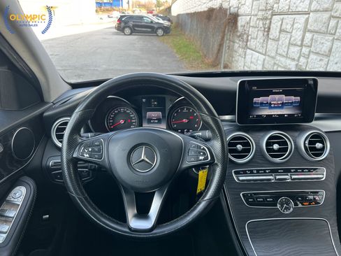 Used 2016 Mercedes-Benz C 300 4MATIC Sedan w/ Premium 1 Package image 21