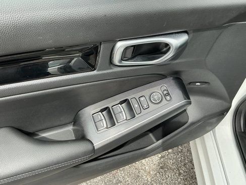 Used 2023 Honda Civic Touring image 22