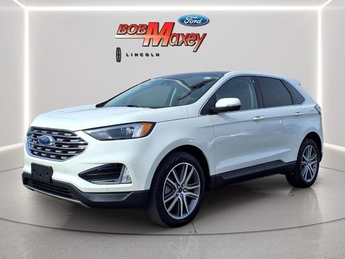 Used 2023 Ford Edge Titanium w/ Class II Trailer Tow Package AWD/4WD image 1