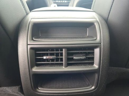 Used 2025 Cadillac XT5 Premium Luxury image 45