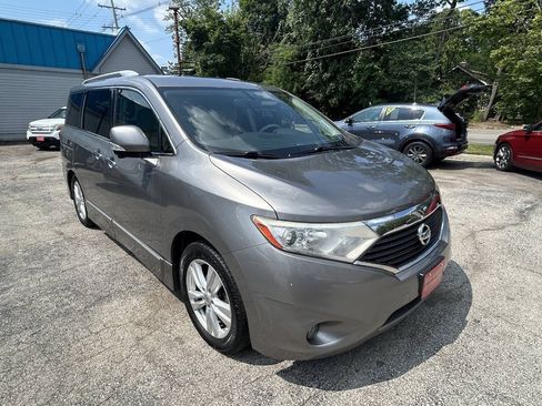 Used 2013 Nissan Quest LE FWD image 16