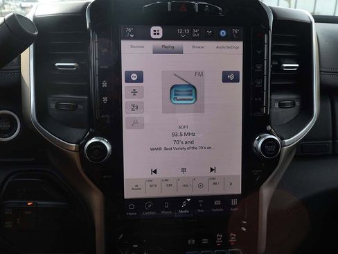 Used 2024 RAM 2500 Laramie image 45