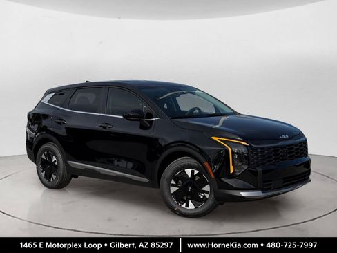 New 2026 Kia Sportage LX FWD image 1