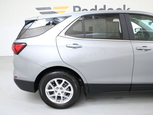 Certified 2023 Chevrolet Equinox LT FWD image 9