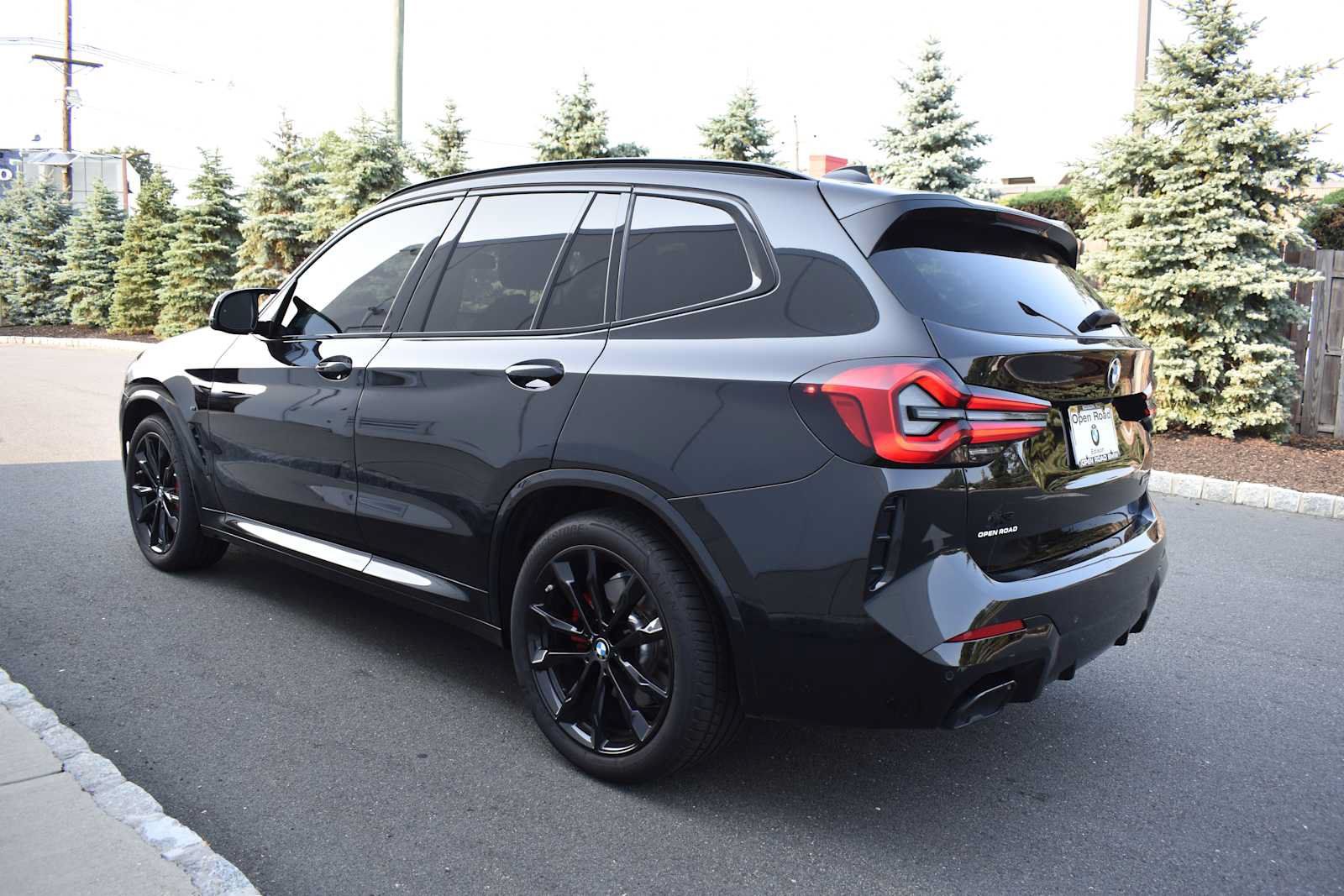 Used 2024 BMW X3 M40i w/ Premium Package AWD/4WD image 4