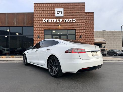 Used 2021 Tesla Model S Long Range Plus image 4