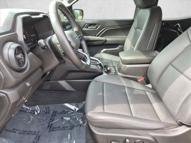 Used 2026 Chevrolet Colorado Trail Boss AWD/4WD image 15