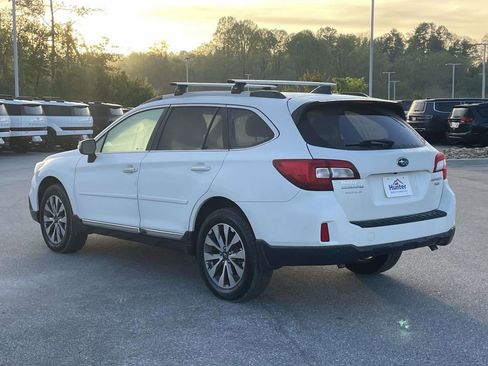 Used 2017 Subaru Outback 3.6R Touring w/ Popular Package #5A AWD/4WD image 27