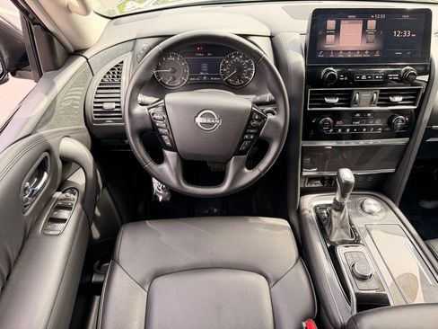 Used 2024 Nissan Armada SV AWD/4WD image 17