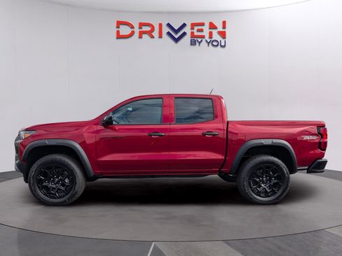 New 2026 Chevrolet Colorado Trail Boss AWD/4WD image 2