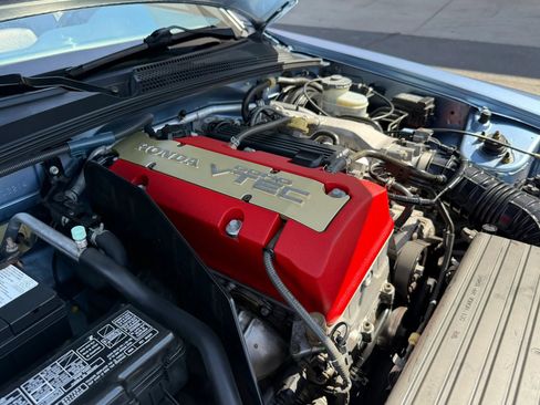 Used 2004 Honda S2000 image 20