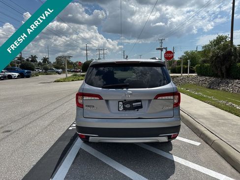 Used 2021 Honda Pilot Elite image 4