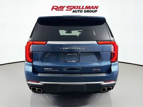 Used 2025 GMC Yukon Denali w/ Sun & Power Step Package AWD/4WD image 6