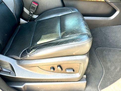 Used 2020 Chevrolet Tahoe Premier RWD image 26