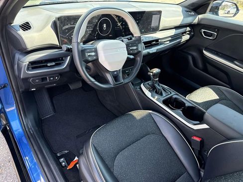 Certified 2025 Kia K4 GT-Line w/ GT-Line Sunroof Package FWD image 24