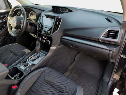 Used 2019 Subaru Forester Premium image 22