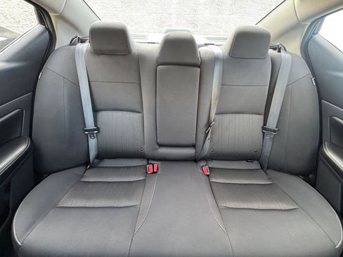 Used 2025 Nissan Altima 2.5 SV image 38