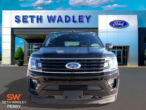 Used 2021 Ford Expedition Limited image 7