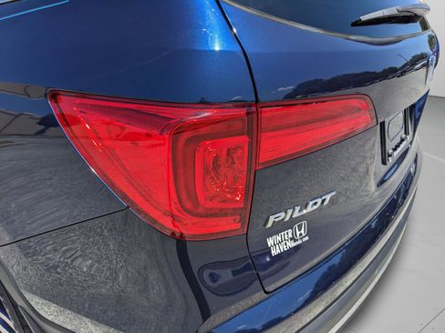 Used 2018 Honda Pilot Touring image 38