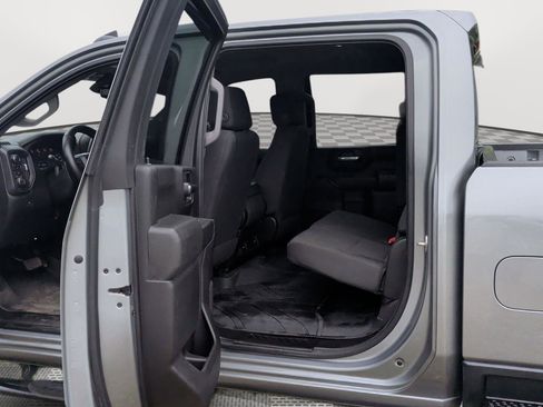Used 2024 Chevrolet Silverado 2500 Custom AWD/4WD image 19