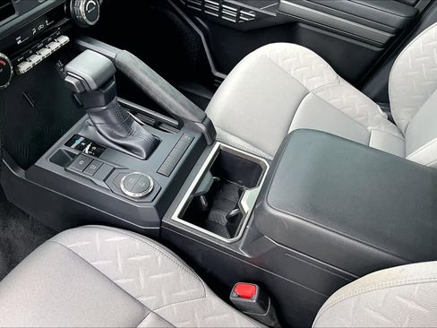 Used 2025 Toyota Tacoma SR5 RWD image 15