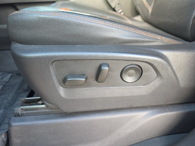 Used 2024 GMC Sierra 1500 AT4 w/ Technology Package AWD/4WD image 23