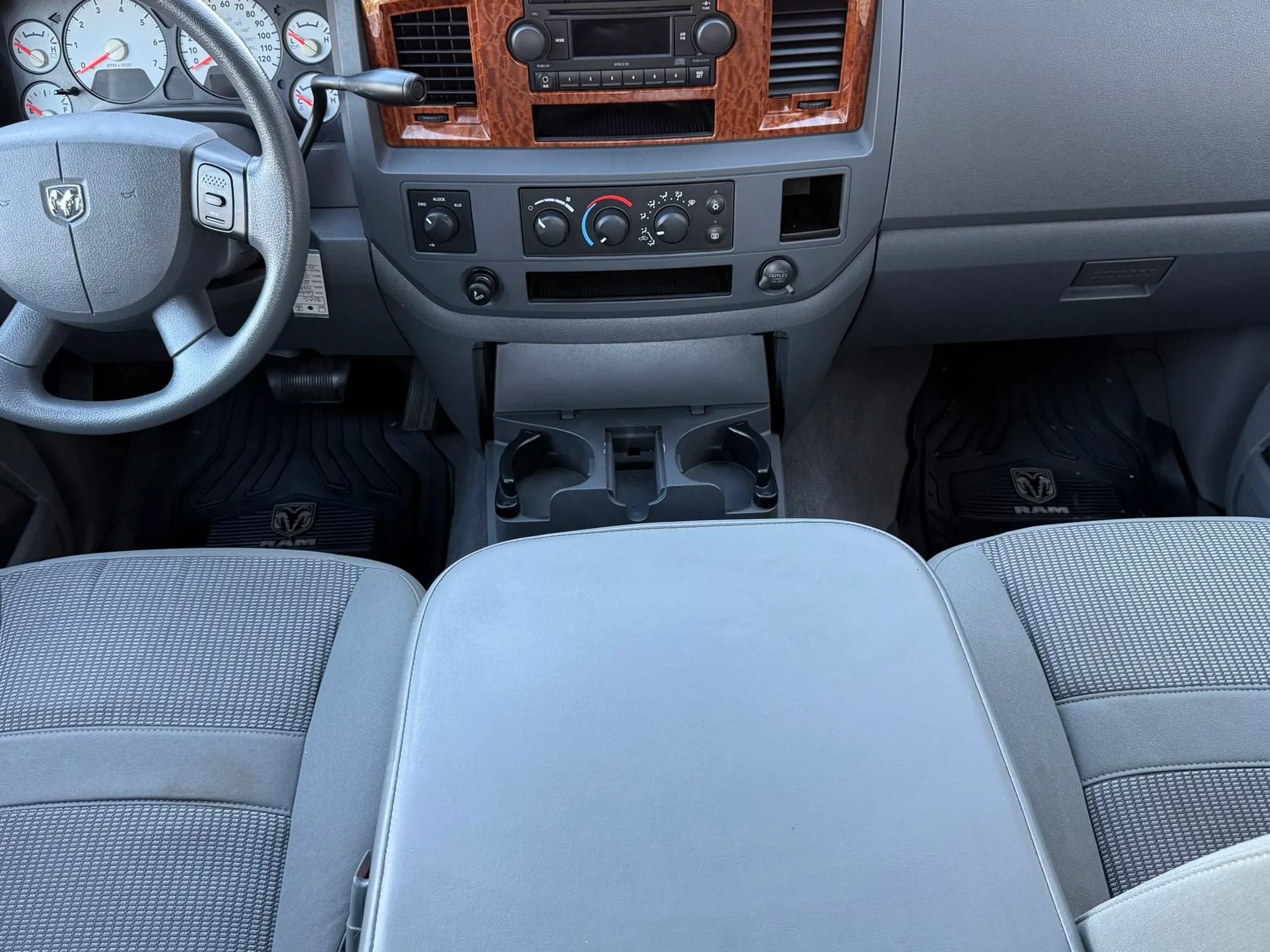 Used 2006 Dodge Ram 1500 Truck SLT AWD/4WD image 18