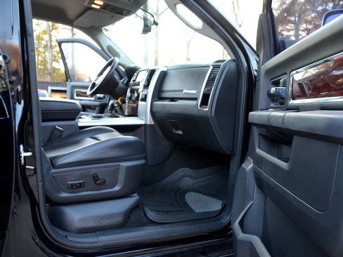 Used 2012 RAM 1500 Laramie image 18