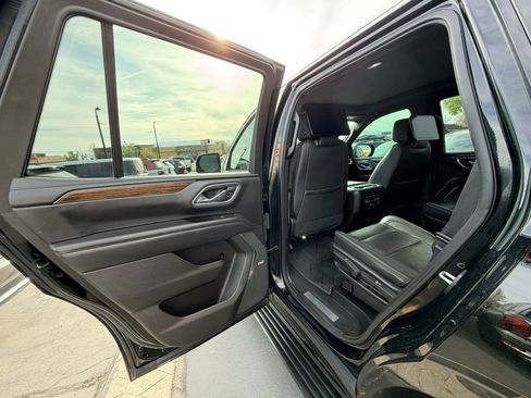 Used 2021 Chevrolet Tahoe High Country w/ Premium Package AWD/4WD image 25