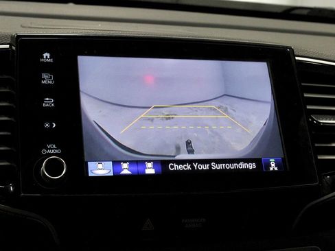 Used 2023 Honda Ridgeline RTL-E image 2