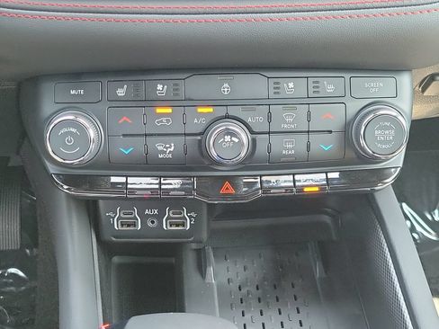 New 2026 Dodge Durango GT AWD/4WD image 18