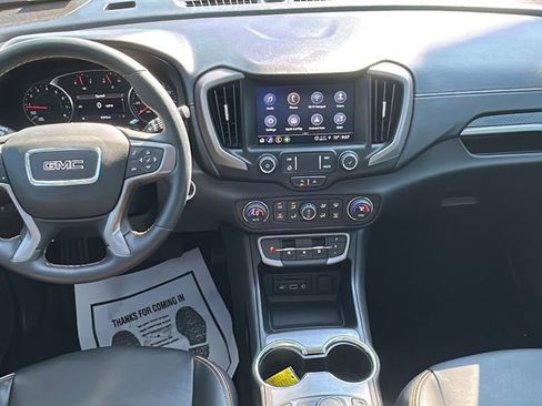 Used 2024 GMC Terrain AT4 image 15