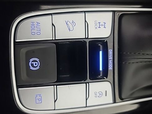 Used 2025 Hyundai Tucson SEL AWD/4WD image 37