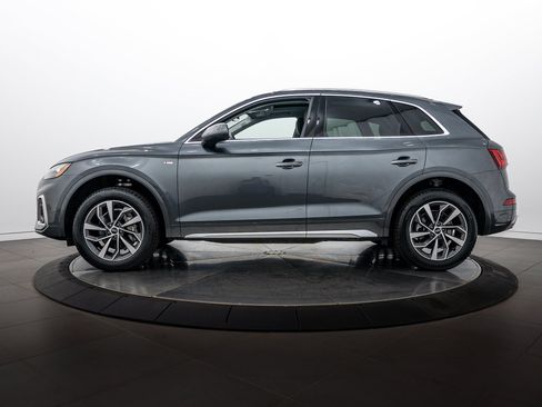 Certified 2023 Audi Q5 2.0T Premium Plus w/ Premium Plus Package AWD/4WD image 6