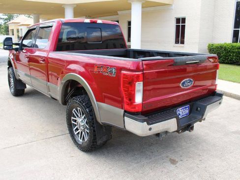 Used 2019 Ford F250 Lariat w/ Lariat Ultimate Package AWD/4WD image 12