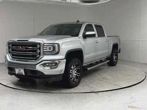 Used 2016 GMC Sierra 1500 SLT w/ SLT Premium Package AWD/4WD image 6