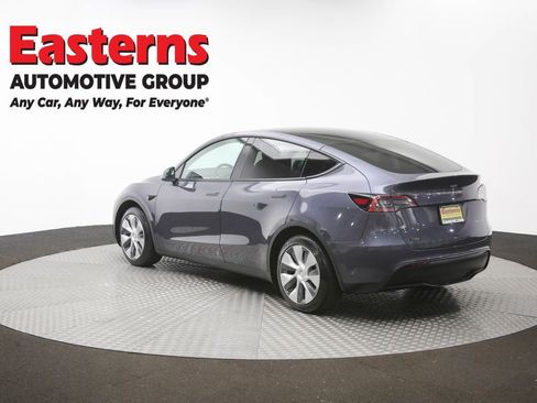 Used 2021 Tesla Model Y Long Range AWD/4WD image 55