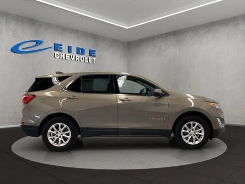 Used 2018 Chevrolet Equinox LT AWD/4WD image 15