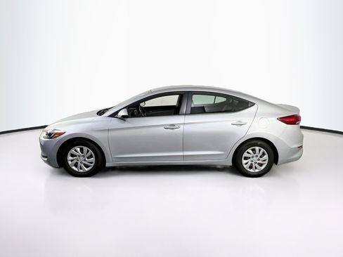 Used 2018 Hyundai Elantra SE w/ Cargo Package FWD image 7