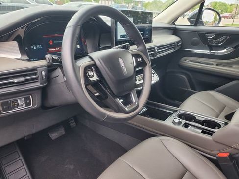 Certified 2024 Lincoln Corsair AWD w/ Equipment Group 101A image 11