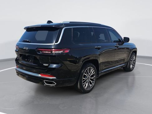 Used 2022 Jeep Grand Cherokee L Summit w/ Advanced Protech Group IV AWD/4WD image 3