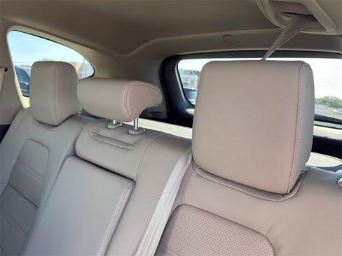 Used 2022 Honda CR-V Touring image 26