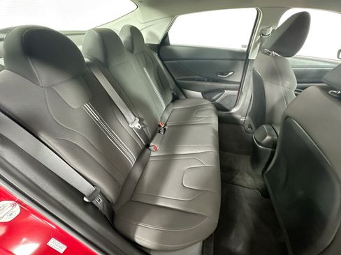 Used 2023 Hyundai Elantra SEL w/ Convenience Package FWD image 26