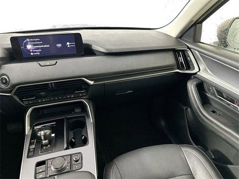 Used 2024 MAZDA CX-90 3.3 Turbo w/ Preferred Plus image 26
