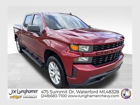 Used 2020 Chevrolet Silverado 1500 Custom w/ Custom Value Package AWD/4WD image 1