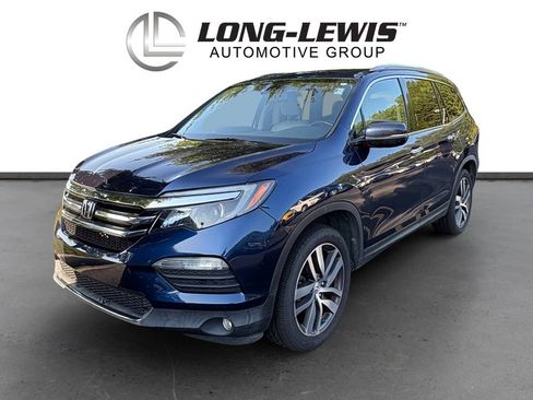 Used 2016 Honda Pilot Touring image 1