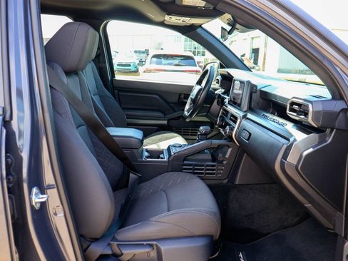 Used 2025 Toyota Tacoma SR5 RWD image 10