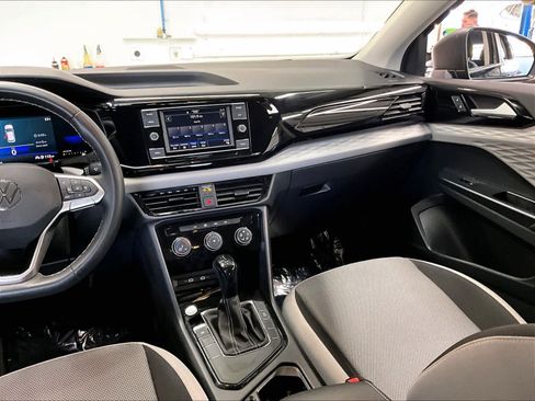 Used 2023 Volkswagen Taos S image 8