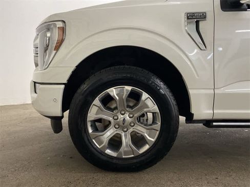 Used 2022 Ford F150 Platinum w/ FX4 Off-Road Package image 11